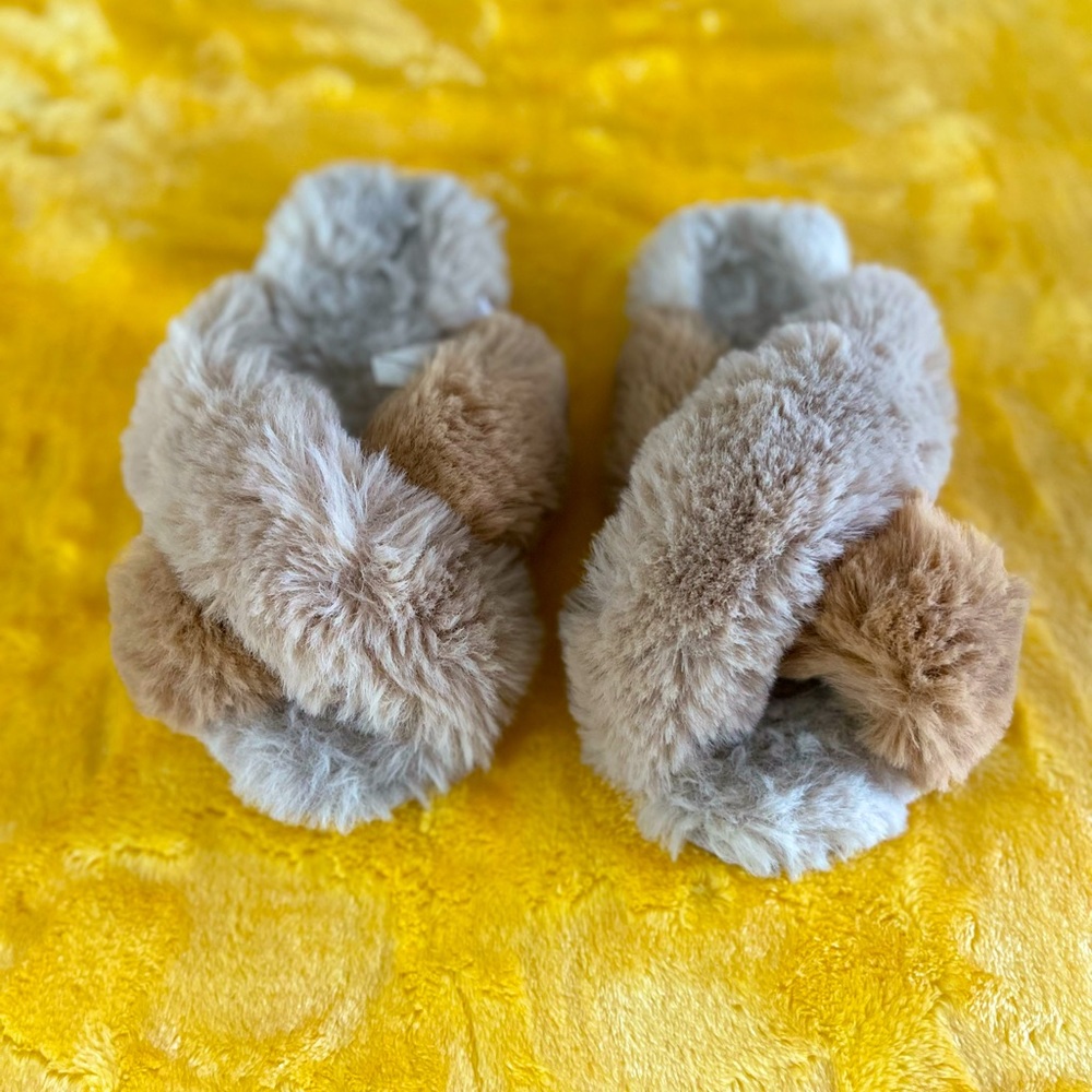 Girls Fur Slippers